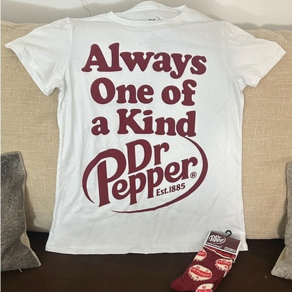 Tops - Dr Pepper White Graphic T-Shirt